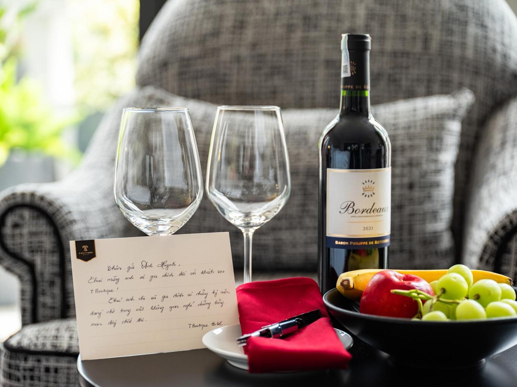 T Boutique Hotel ハノイ市 エクステリア 写真